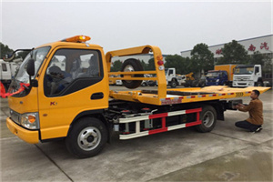 白云矿区哪里有拖车服务