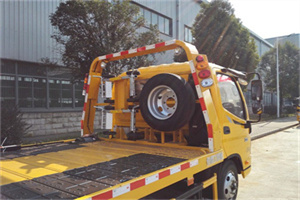 白云矿区附近汽车搭电救援电话